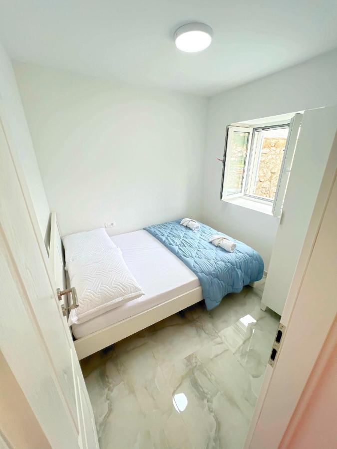 Apartman Laura Mlini Εξωτερικό φωτογραφία